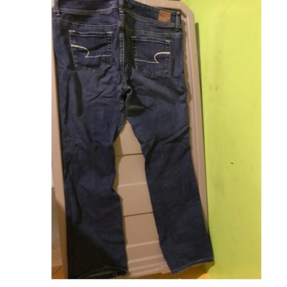 American Eagle loose cut low rise jeans